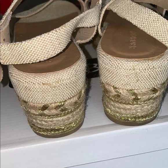 BAMBOO Cream Espadrilles with Natural Woven Design - Picture 5 of 9